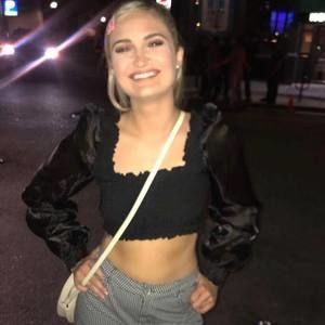 Meet your Posher, Lindsay